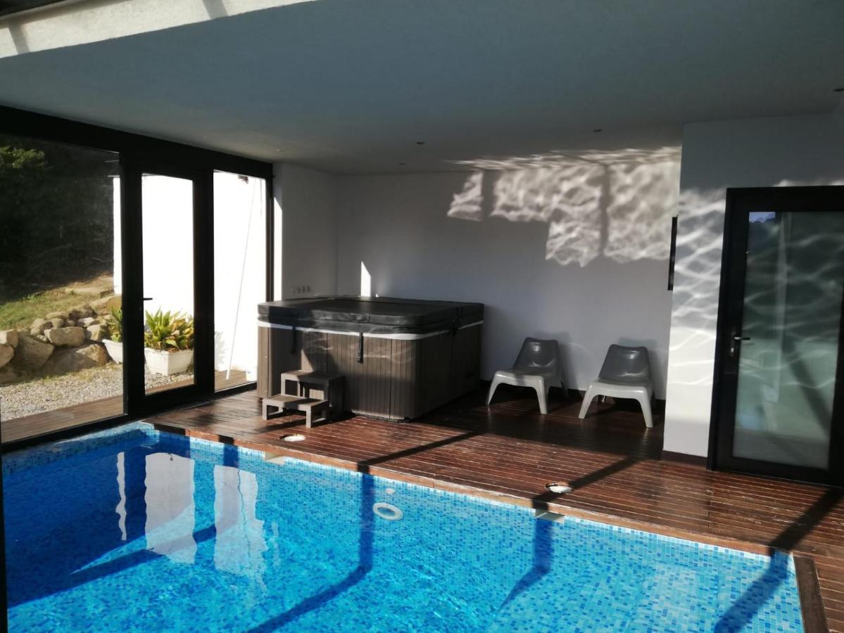 Вилла Casa Ceca De La Playa Y Barcelona, Con Piscina Climatizada Y Jacuzzi Вальроманес Экстерьер фото